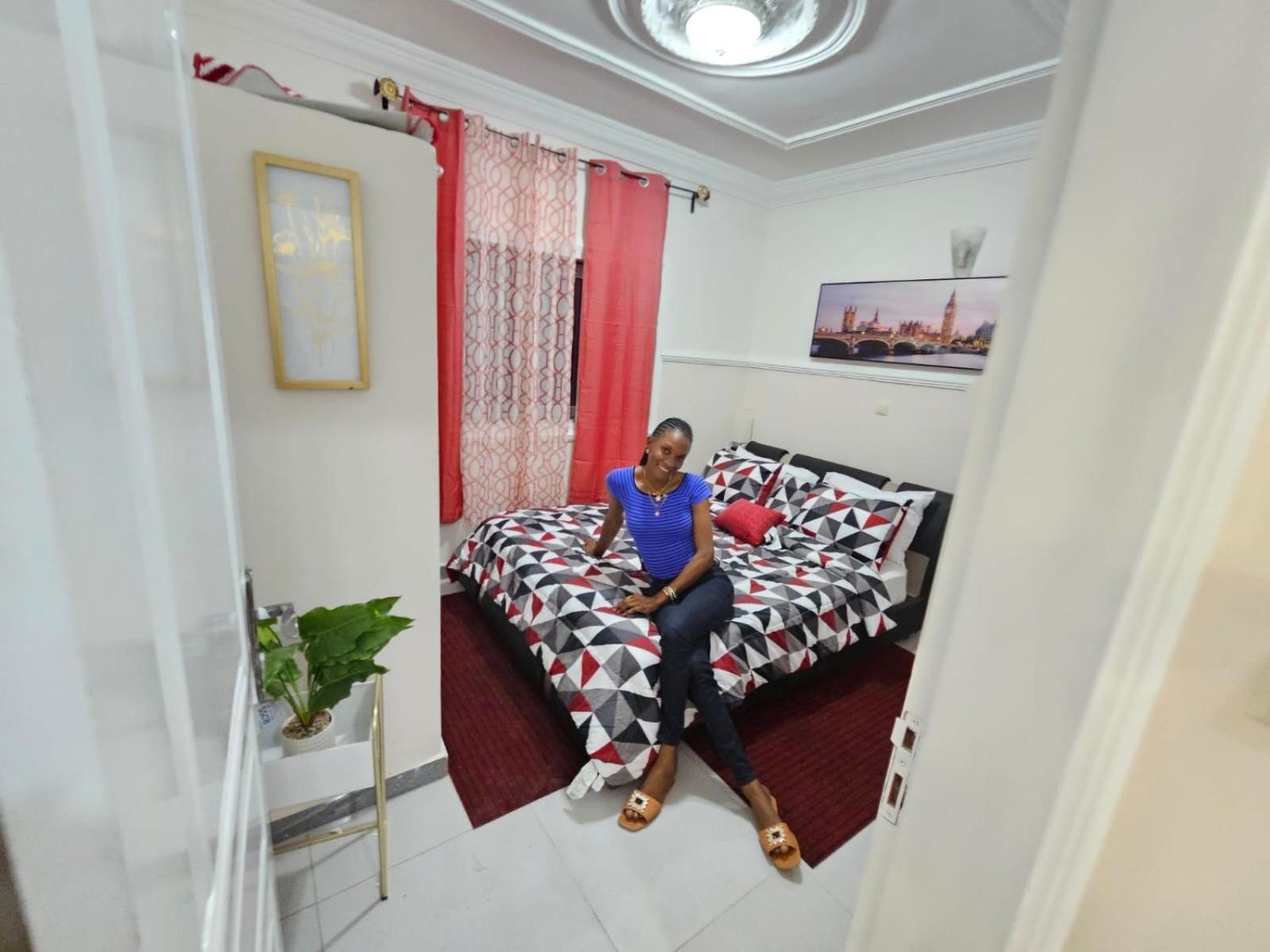 Yaoundé Beulah Land Guest Home מראה חיצוני תמונה